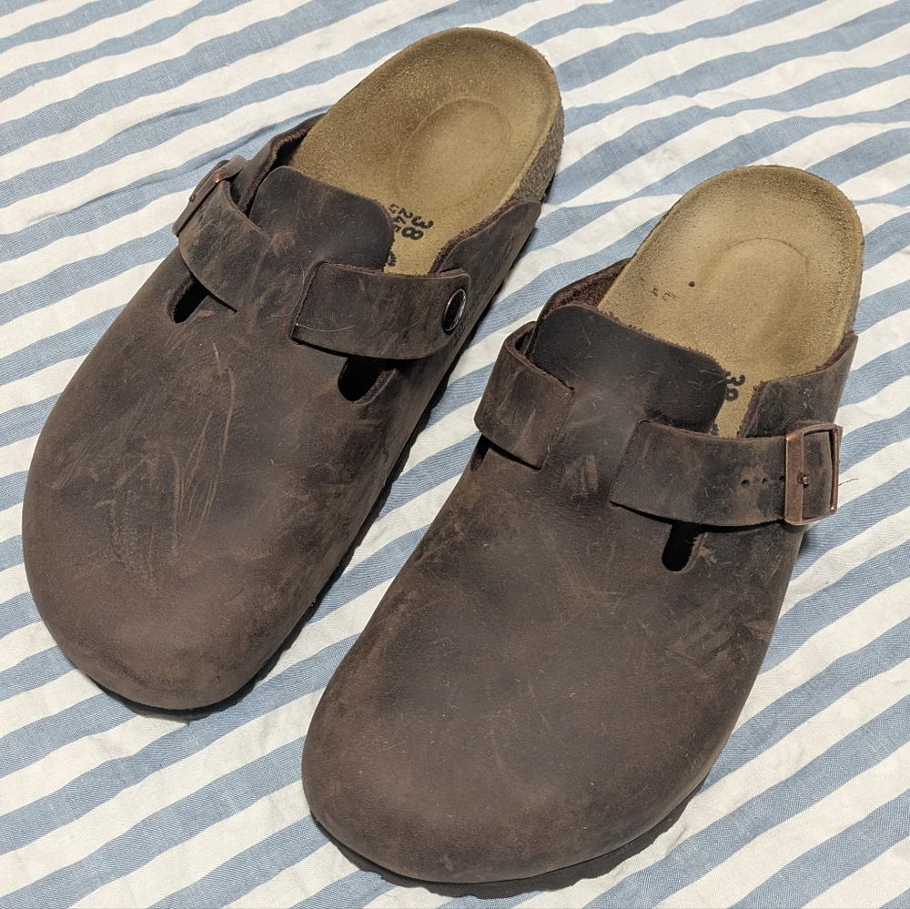 Birkenstock Boston Oiled Leather Clogs
